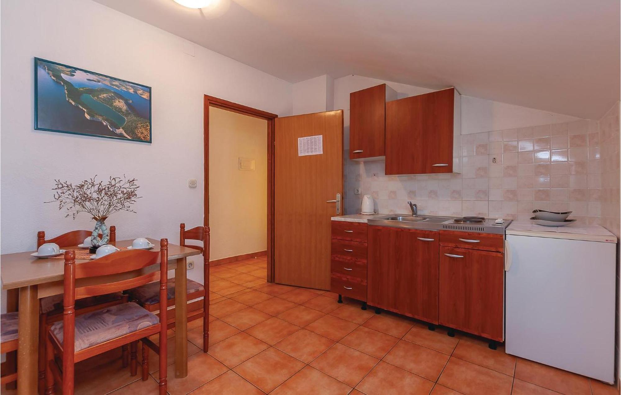 Gorgeous Apartment In Tisno With Kitchen מראה חיצוני תמונה
