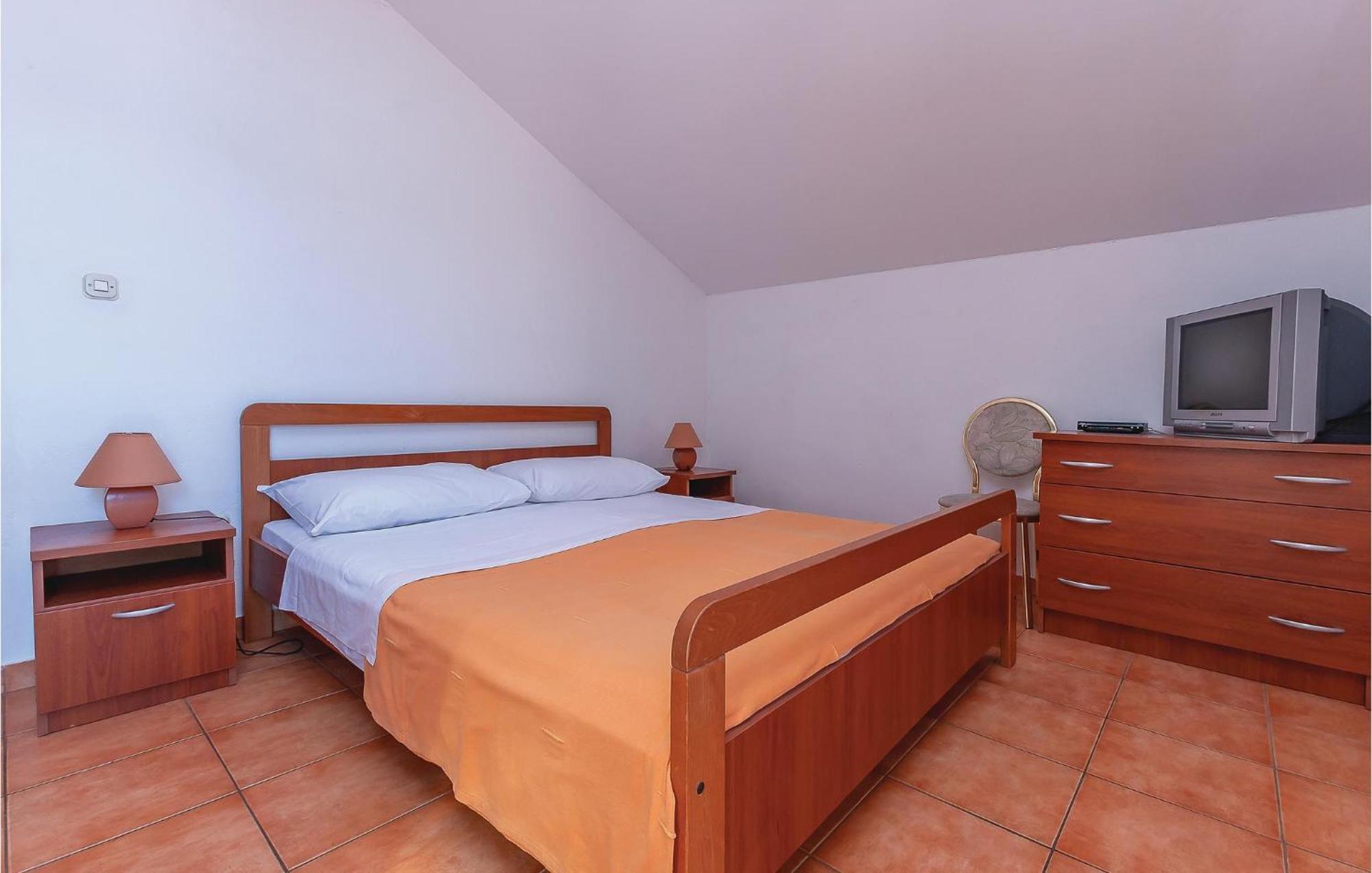 Gorgeous Apartment In Tisno With Kitchen מראה חיצוני תמונה