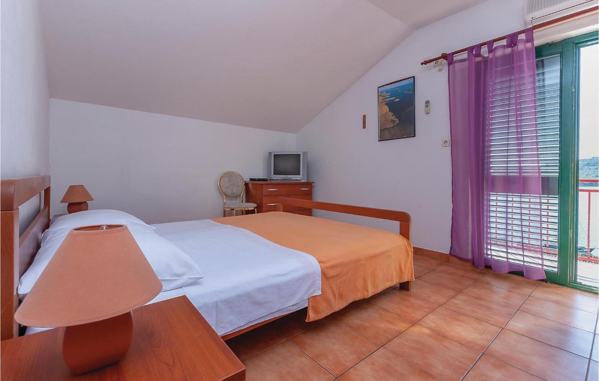 Gorgeous Apartment In Tisno With Kitchen מראה חיצוני תמונה